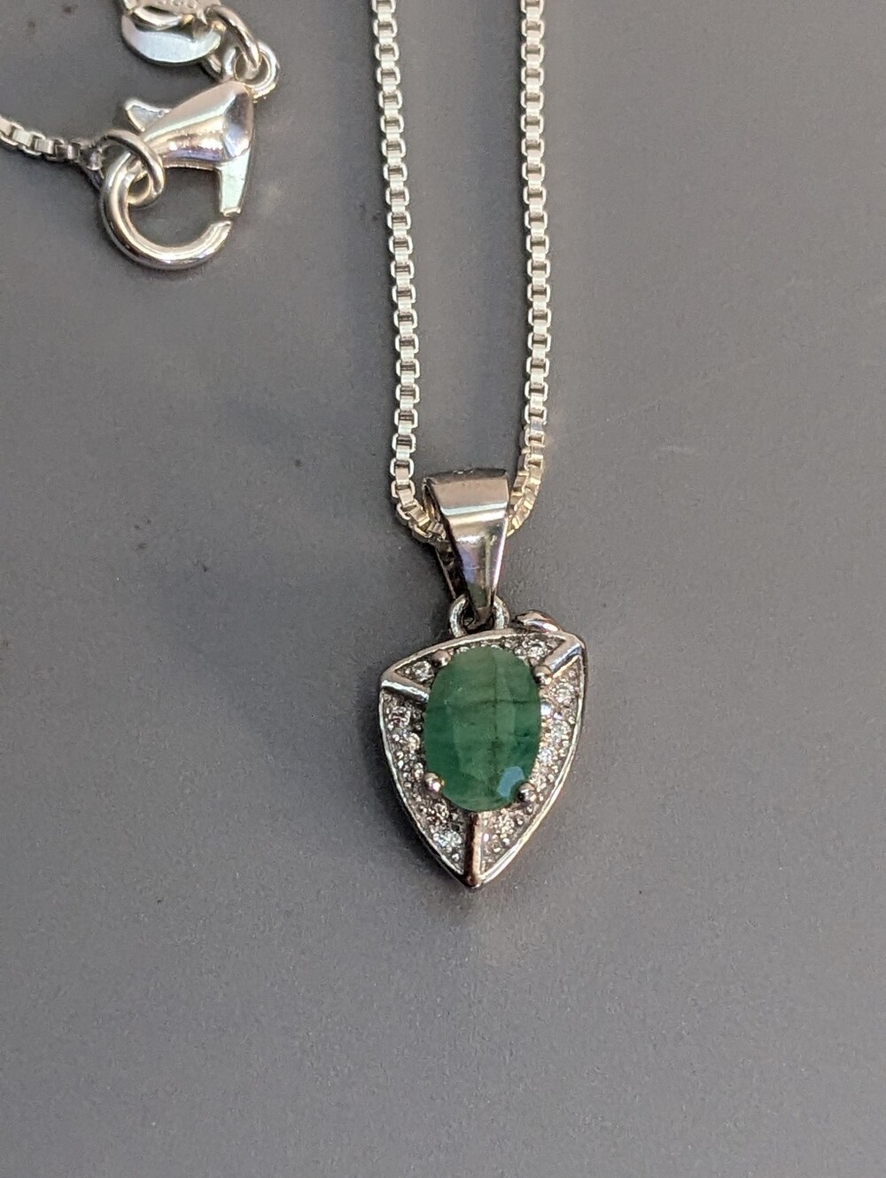 New Sterling Silver Emerald Necklace One Carat Gemstone Pendant Vintage Style